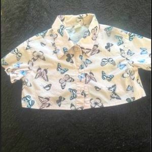 Toddler girl butterfly crop button down. Size 3T